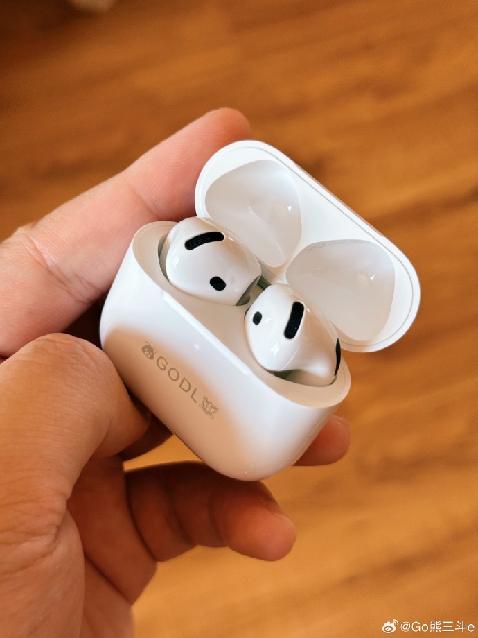 山寨版蘋果耳機選擇蘋果耳機所有型號一覽表